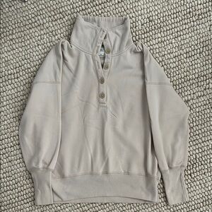 Abercrombie & Fitch Cream Pullover Sweater